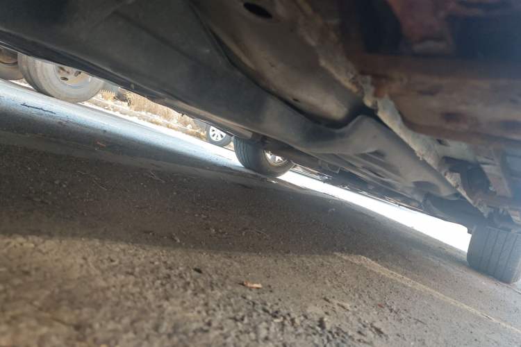 Used Jeep Cherokee 2017 2.0L Superior Edition Chassis Rear Right