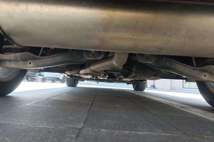 Used Jeep Cherokee 2017 2.0L Superior Edition Chassis Rear
