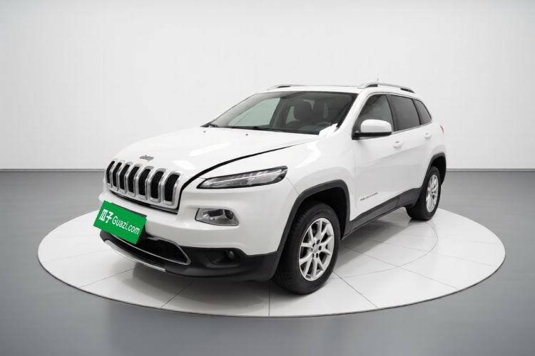 Ojetý Jeep Cherokee 2017 2.4L Leading Edition Guazi used car, China used car export, Used car for sale, Used  cars, Cheapest cars for sale