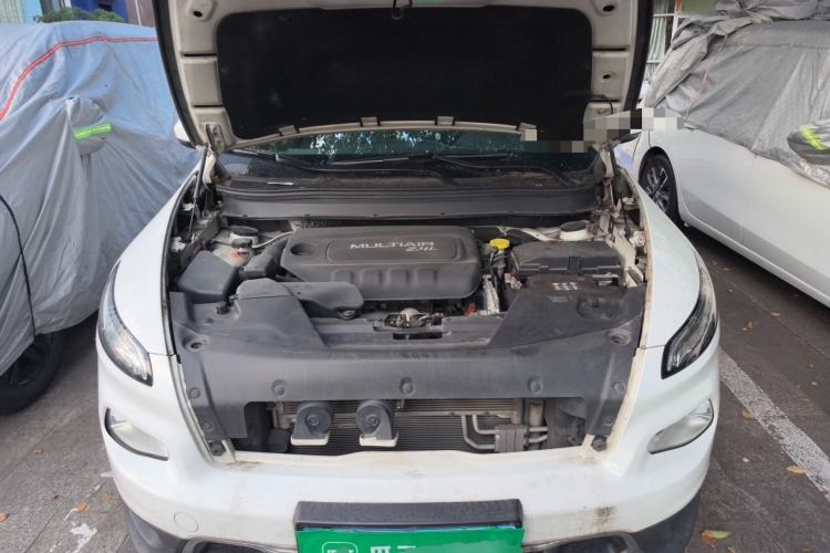Used Jeep Cherokee 2017 2.4L Leading Edition Engine Bay