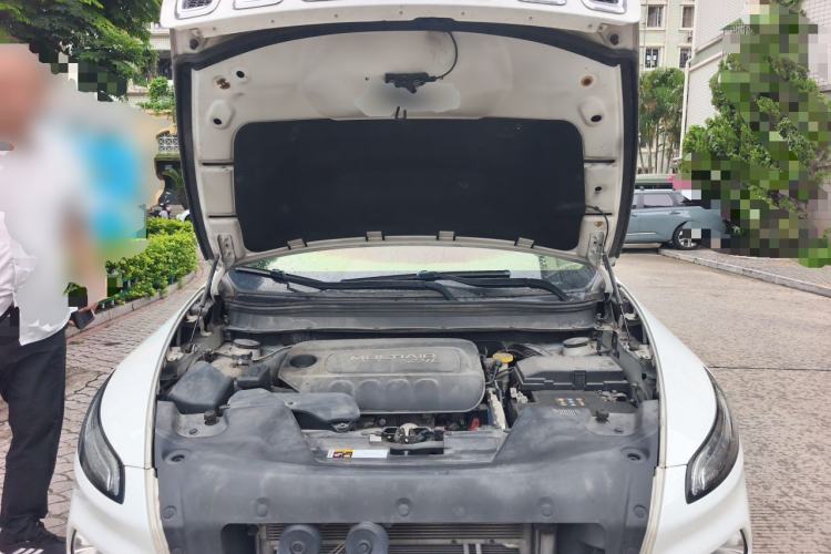 Used Jeep Cherokee 2017 2.4L Leading Edition Engine Bay