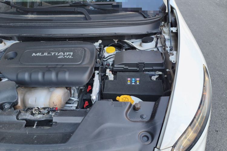 Used Jeep Cherokee 2017 2.4L Leading Edition Engine Bay Left