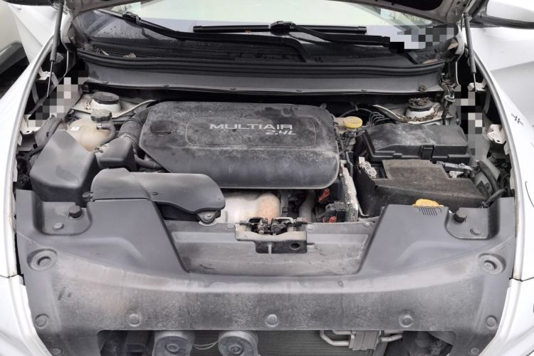 Used Jeep Cherokee 2017 2.4L Professional Smart Edition Engine Bay