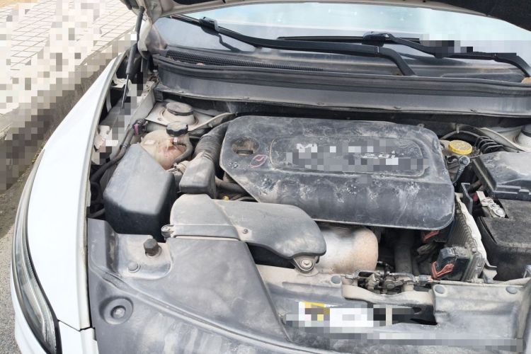Used Jeep Cherokee 2017 2.4L Leading Smart Edition Engine Bay Right