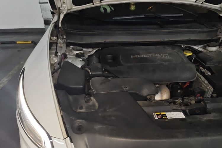 Used Jeep Cherokee 2017 2.4L Leading Smart Edition Engine Bay Right