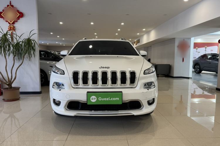 Used Jeep Cherokee 2017 2.4L Excellence Edition Exterior 3
