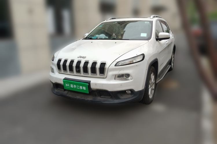 Used Jeep Cherokee 2017 2.4L Leading Smart Edition Guazi used car, China used car export, Used car for sale, Used cars, Cheapest cars for sale