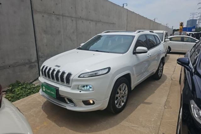 Used Jeep Cherokee 2017 2.4L Excellence Edition