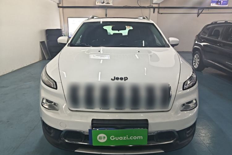 Used Jeep Cherokee 2017 2.4L Leading Smart Edition Front