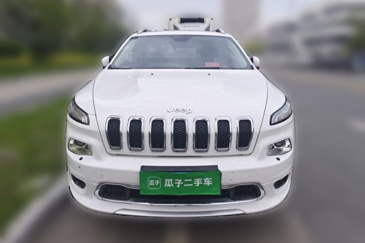 Used Jeep Cherokee 2017 2.4L Professional Smart Edition Front