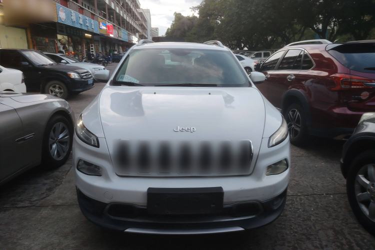 Used Jeep Cherokee 2017 2.4L Leading Edition Front