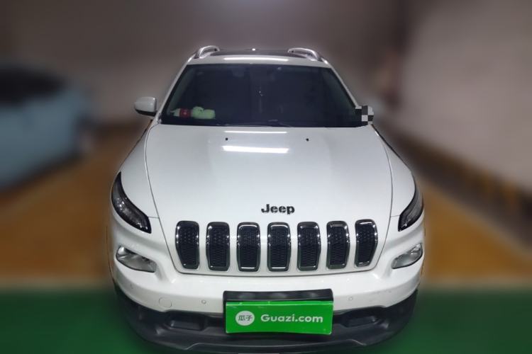 Used Jeep Cherokee 2017 2.4L Leading Edition Front