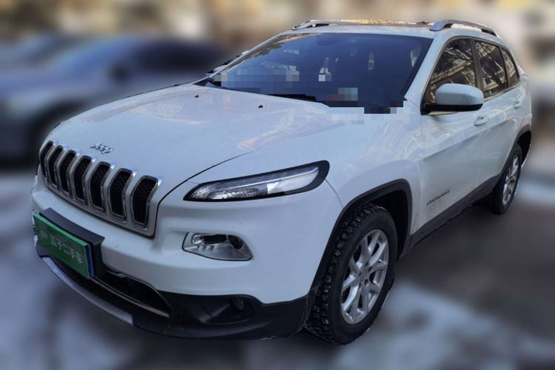 Used Jeep Cherokee 2017 2.0L Superior Edition Front Left 45 Deg