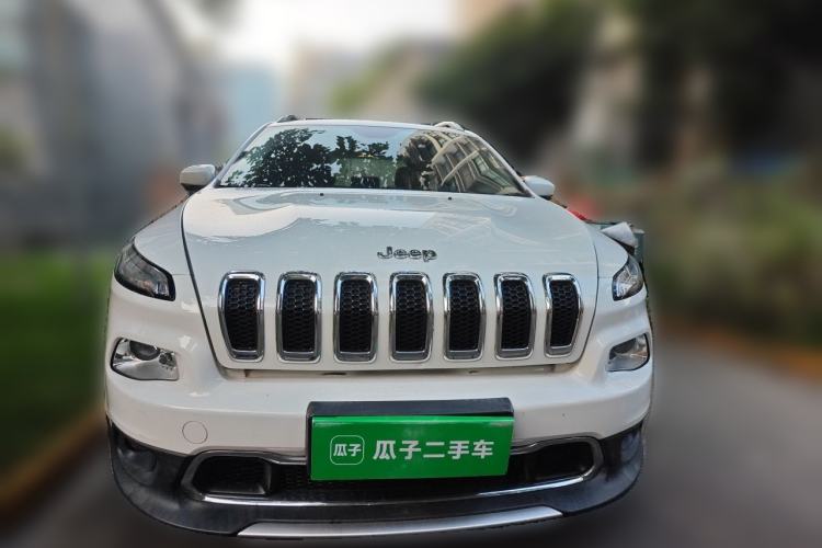 Used Jeep Cherokee 2017 2.4L Leading Smart Edition Front