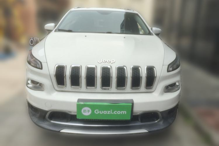 Used Jeep Cherokee 2017 2.4L Leading Edition Front