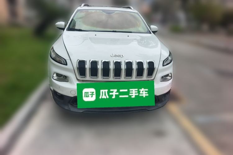 Used Jeep Cherokee 2017 2.4L Leading Edition Front