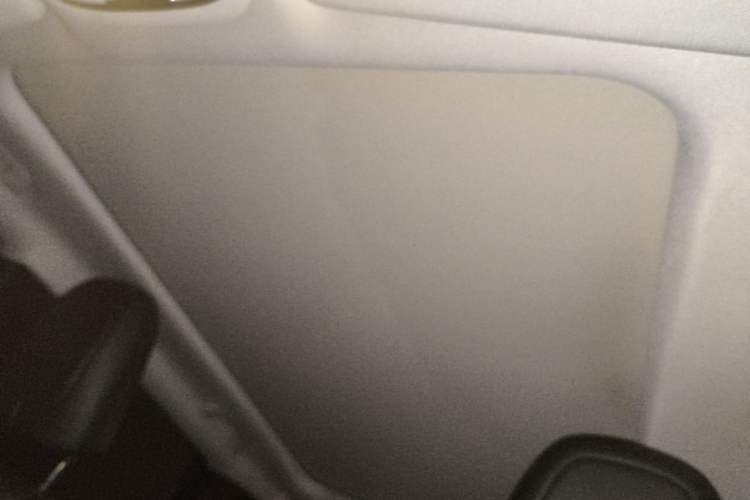 Used Jeep Cherokee 2017 2.0L Superior Edition Headliner
