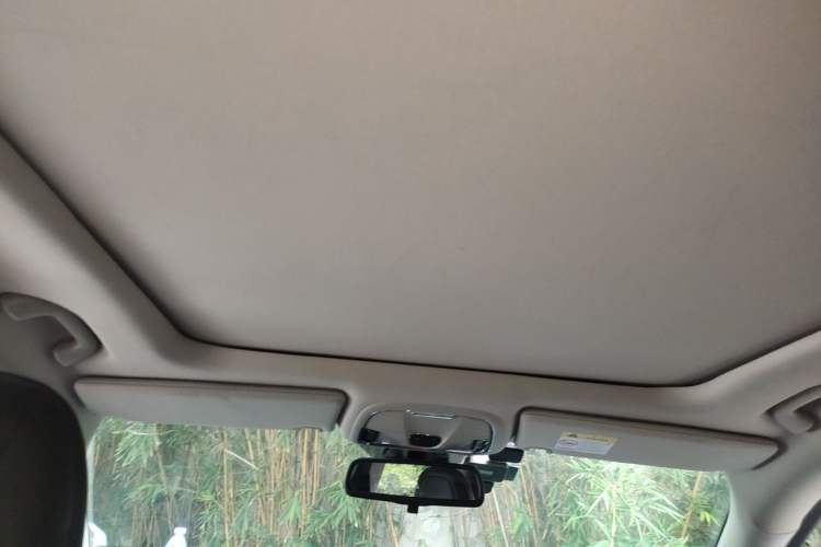 Used Jeep Cherokee 2017 2.0L Superior Edition Headliner