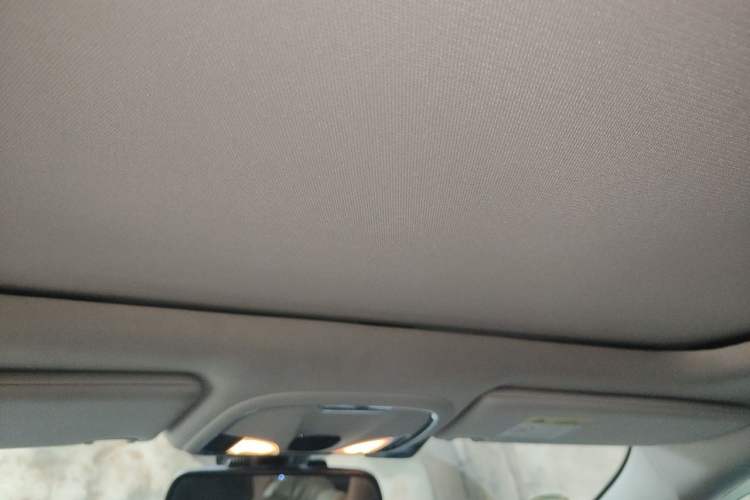 Used Jeep Cherokee 2017 2.0L Superior Edition Headliner