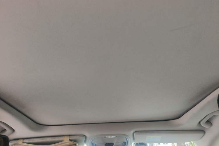 Used Jeep Cherokee 2017 2.0L Superior Edition Headliner