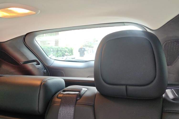 Used Jeep Cherokee 2017 2.0L Superior Edition Headliner