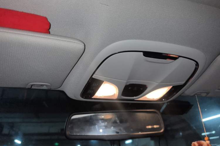Used Jeep Cherokee 2017 2.4L Professional Smart Edition Headliner