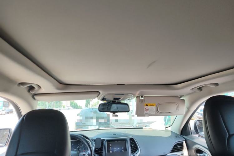 Used Jeep Cherokee 2017 2.0L Superior Edition Headliner