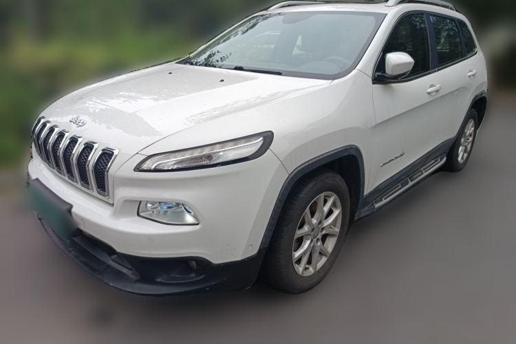 Used Jeep Cherokee 2017 2.4L Leading Edition Guazi used car, China used car export, Used car for sale, Used cars, Cheapest cars for sale