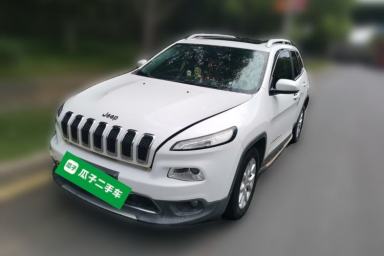 Used Jeep Cherokee 2017 2.0L Superior Edition