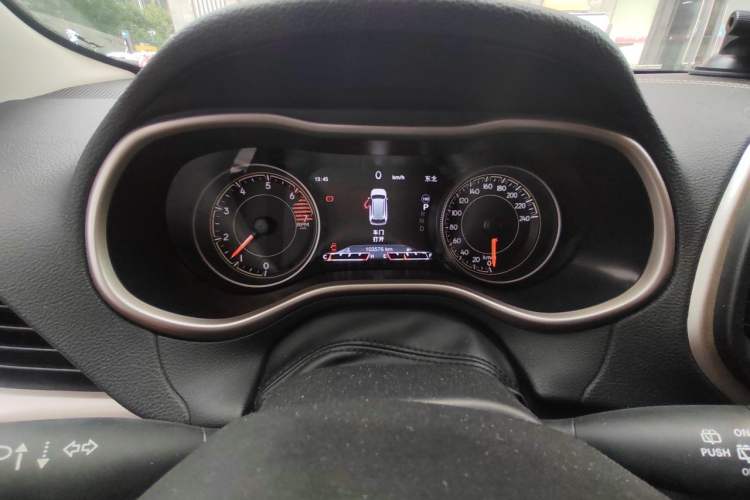 Used Jeep Cherokee 2017 2.0L Superior Edition Instrument Cluster