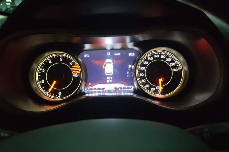 Used Jeep Cherokee 2017 2.0L Superior Edition Instrument Cluster