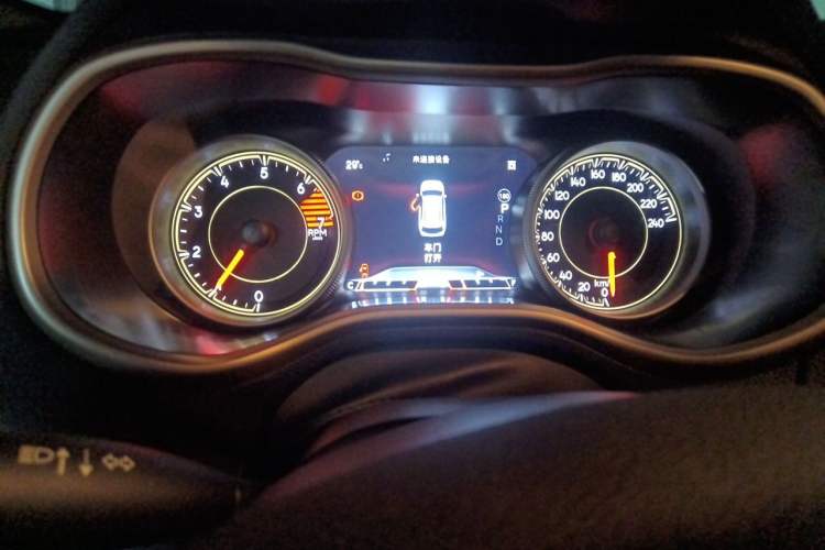 Used Jeep Cherokee 2017 2.0L Superior Edition Instrument Cluster