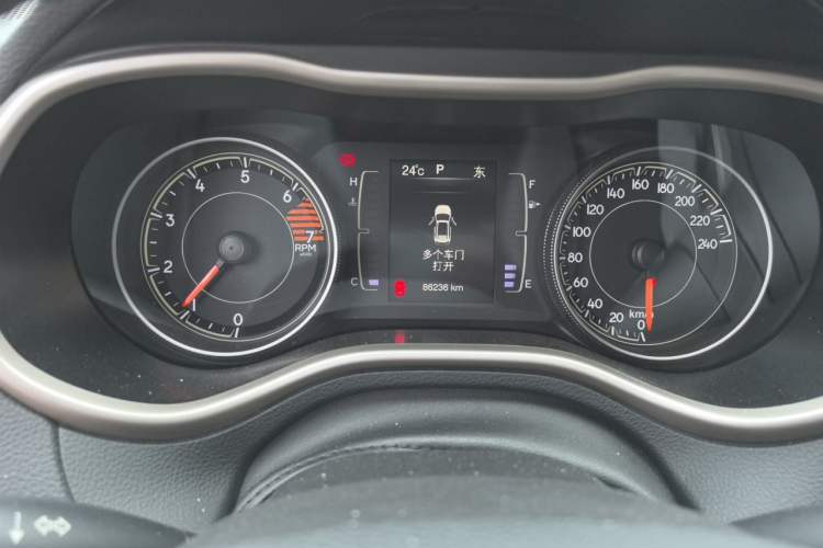 Used Jeep Cherokee 2017 2.4L Leading Edition Instrument Cluster