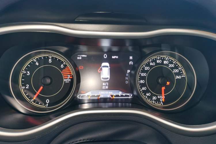 Used Jeep Cherokee 2017 2.0L Superior Edition Instrument Cluster
