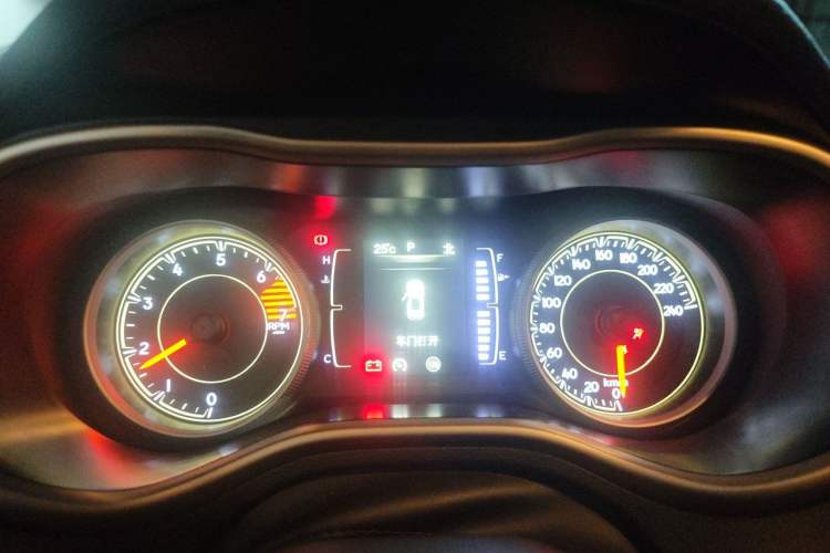 Used Jeep Cherokee 2017 2.4L Leading Edition Instrument Cluster
