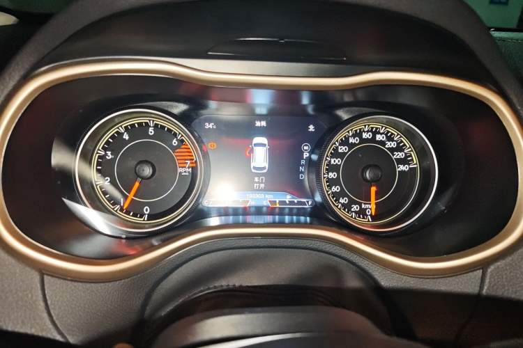 Used Jeep Cherokee 2017 2.0L Superior Edition Instrument Cluster