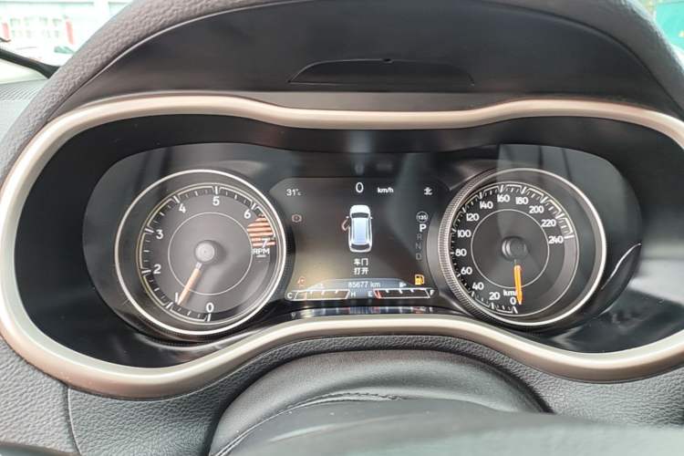 Used Jeep Cherokee 2017 2.0L Superior Edition Instrument Cluster