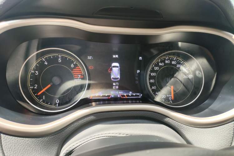Used Jeep Cherokee 2017 2.0L Superior Edition Instrument Cluster