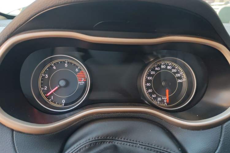 Used Jeep Cherokee 2017 2.0L Superior Edition Instrument Cluster