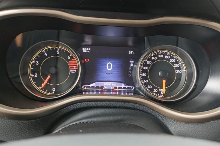 Used Jeep Cherokee 2017 2.0L Superior Edition Instrument Cluster