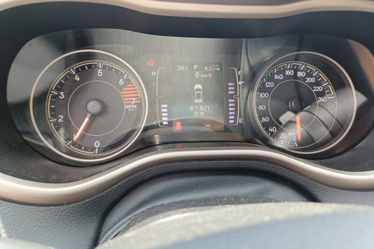 Used Jeep Cherokee 2017 2.4L Leading Edition Instrument Cluster