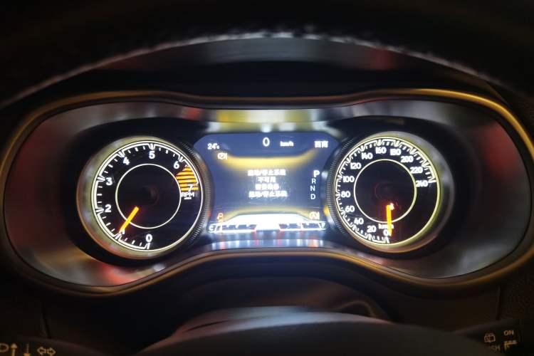Used Jeep Cherokee 2017 2.0L Superior Edition Instrument Cluster