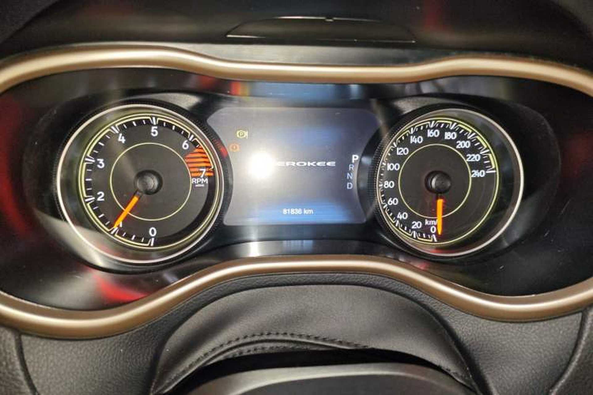 Used Jeep Cherokee 2017 2.0L Superior Edition Instrument Cluster