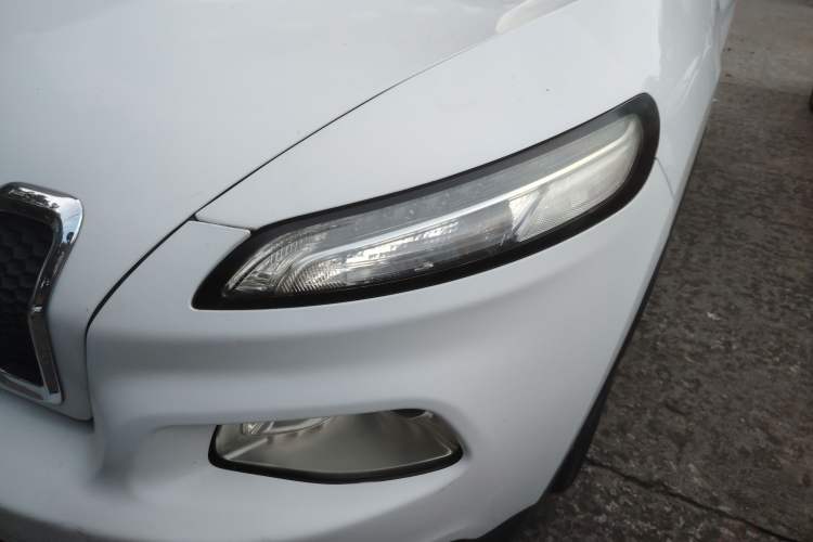 Used Jeep Cherokee 2017 2.4L Leading Edition Left Front Headlight
