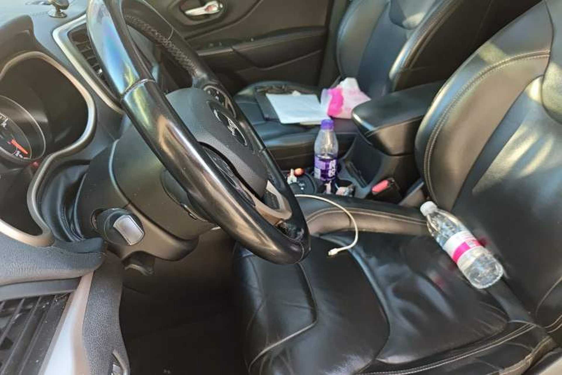 Used Jeep Cherokee 2017 2.0L Superior Edition Left Front Seat