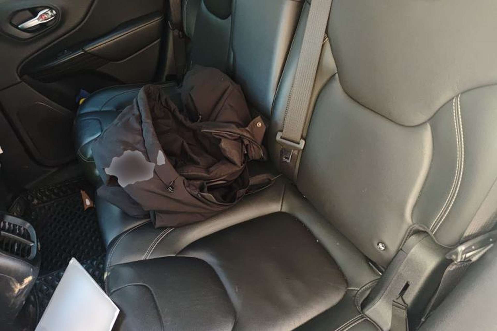 Used Jeep Cherokee 2017 2.0L Superior Edition Left Rear Seat