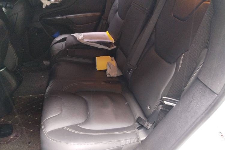 Used Jeep Cherokee 2017 2.4L Leading Edition Left Rear Seat