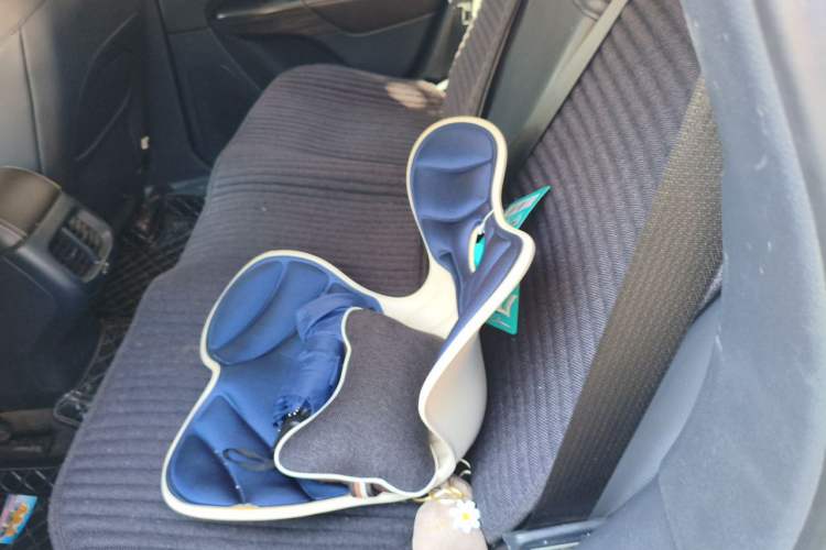 Used Jeep Cherokee 2017 2.4L Leading Edition Left Rear Seat