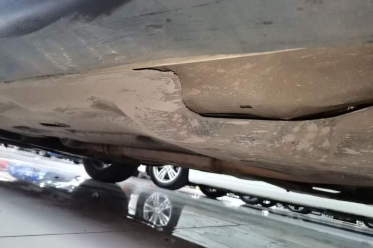 Used Jeep Cherokee 2017 2.0L Superior Edition Left Side Sill
