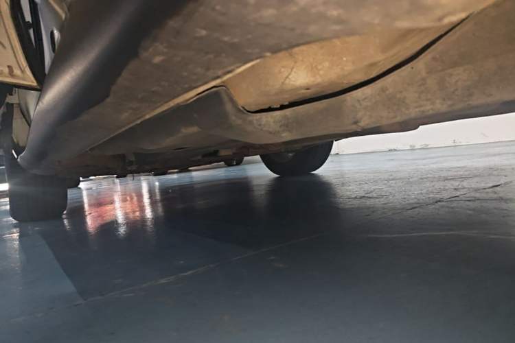Used Jeep Cherokee 2017 2.4L Leading Smart Edition Left Side Sill